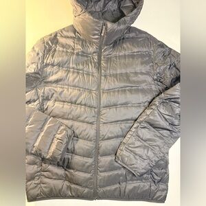 Uniqlo Black Puffer Jacket